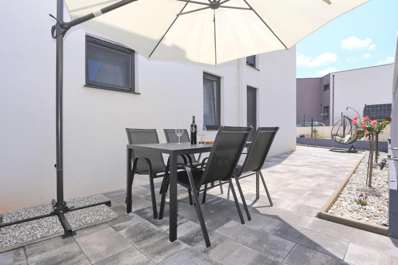 Apartment Garden Zadar Exterior photo